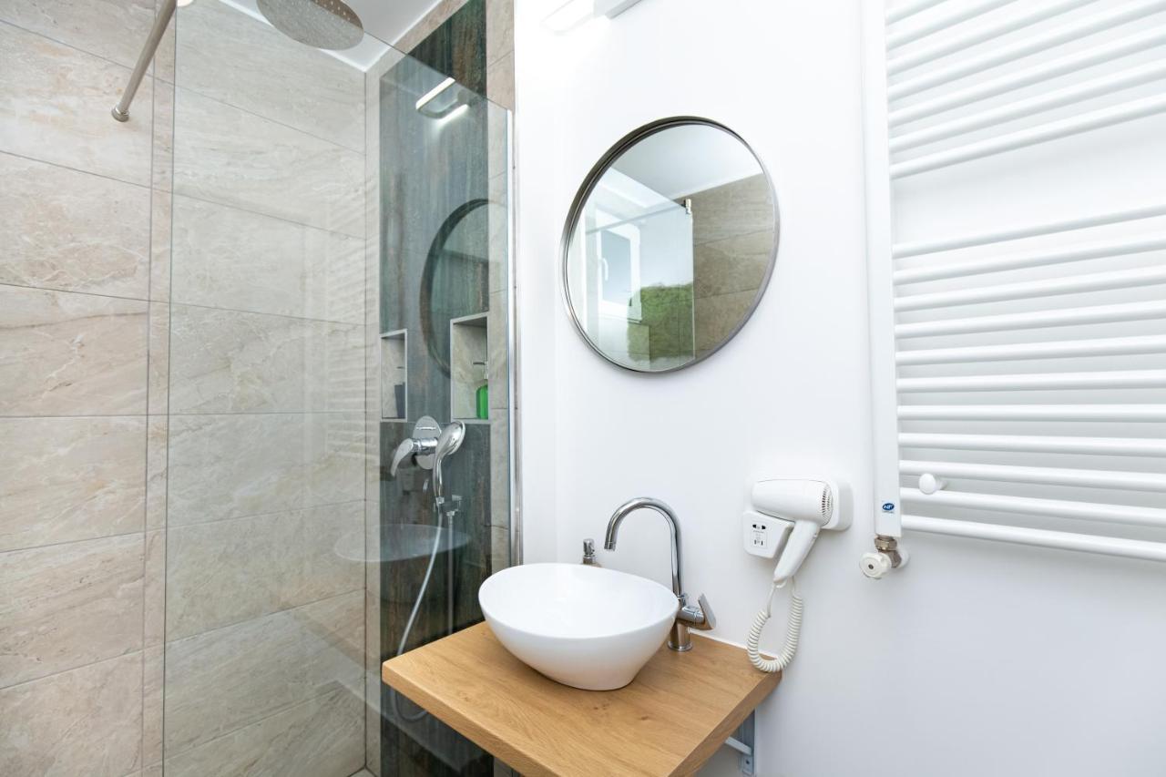 בוקרשט Metropole Apartments Studio Old City מראה חיצוני תמונה